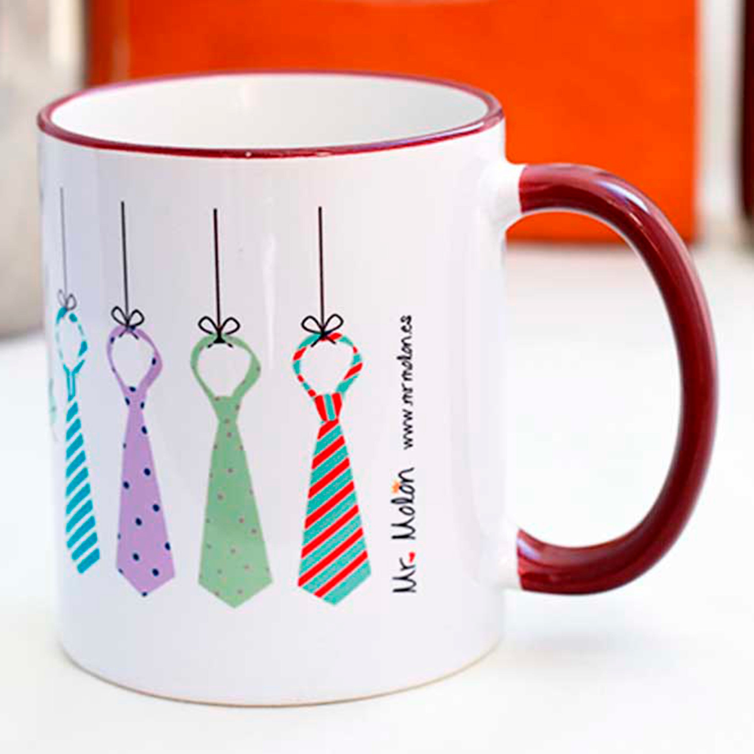 Taza "PAPÁ ME LO DA TODO A CAMBIO DE NADA"