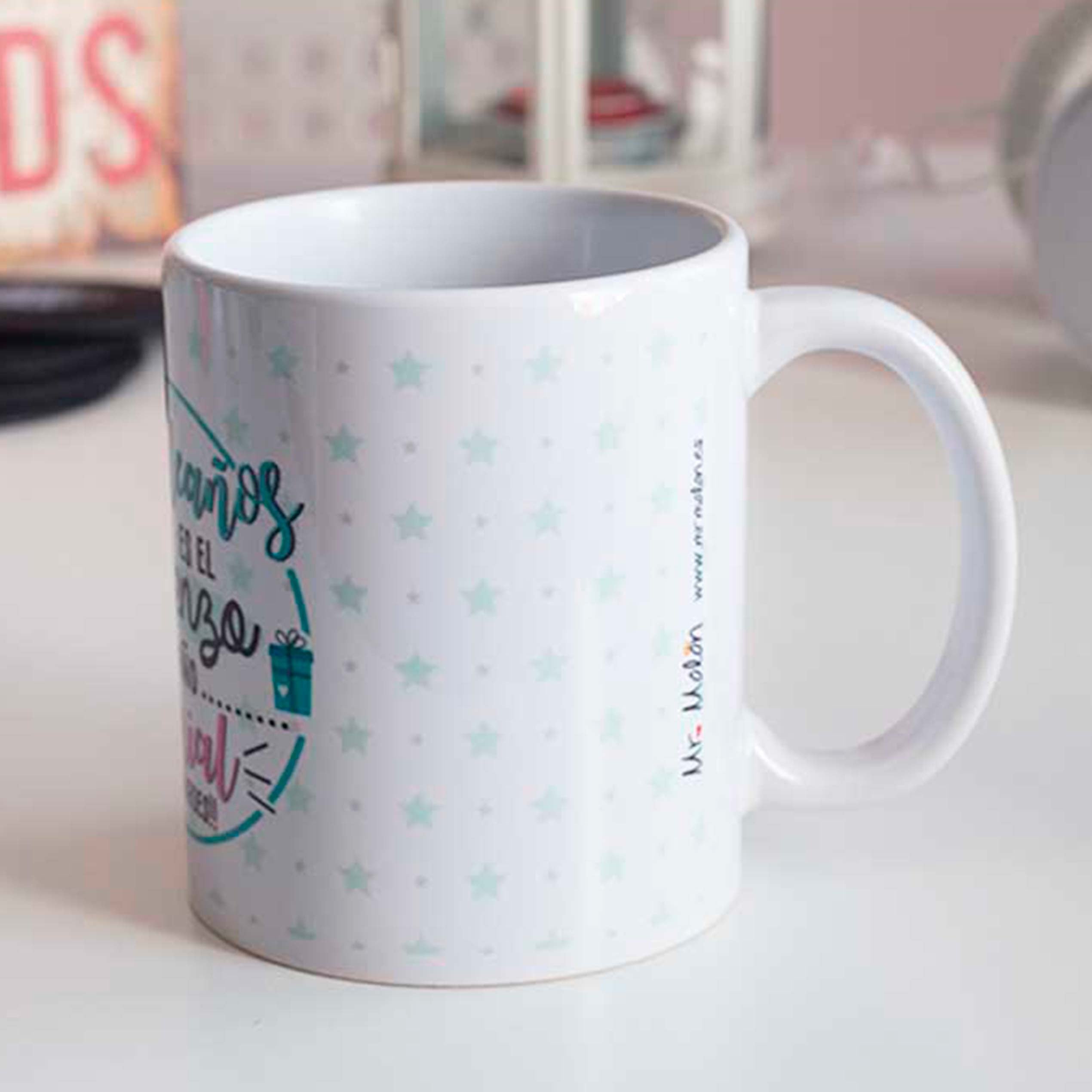 Taza "Tu cumple es el comienzo de un año genial"
