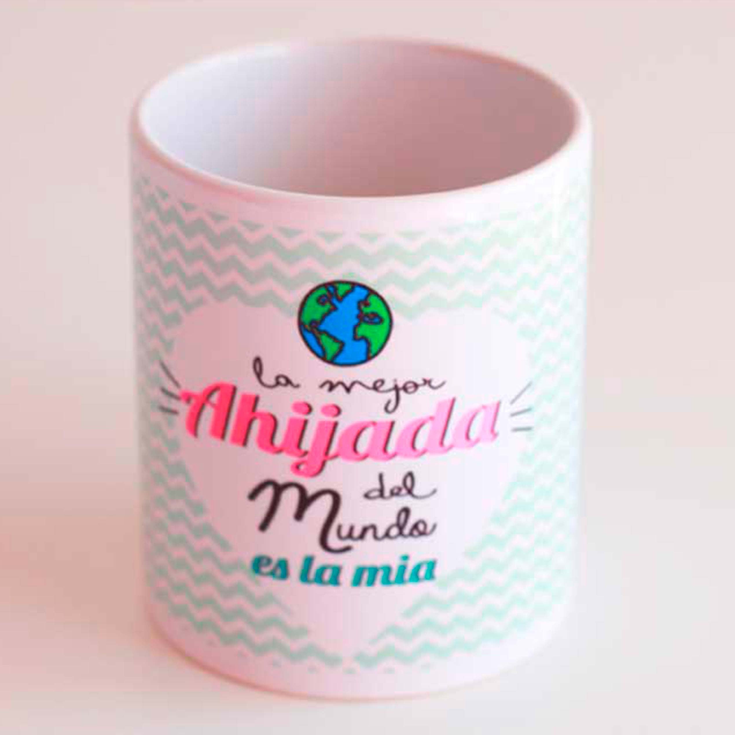 Taza Familia "Taza la mejor ahijada del mundo es la mía"