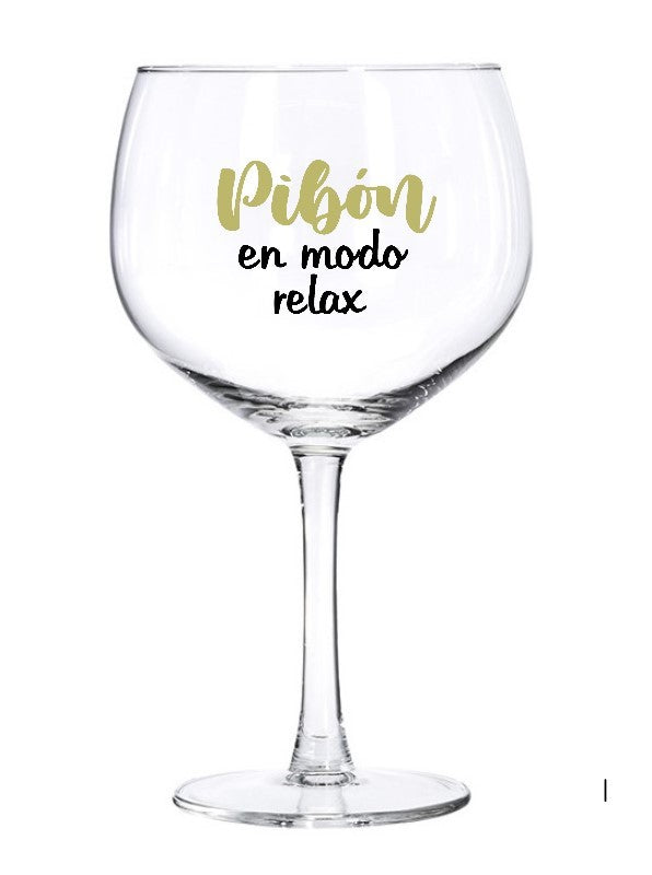 Copa de Gin Tonic: "Pibón en modo relax"